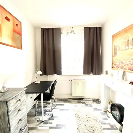 Welcome To Messe! Two-bedroom Smartapartment &balcony Hannover